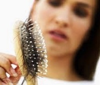 6 лучших домашних масок против выпадения волос