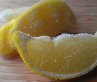Замороженные лимоны - польза, как заморозить, как использовать правильно