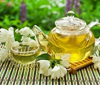 Зеленый чай с жасмином - состав, польза, как заваривать, норма в день, противопоказания