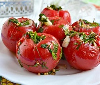 Малосольные помидоры - 11 самых простых и очень вкусных рецептов
